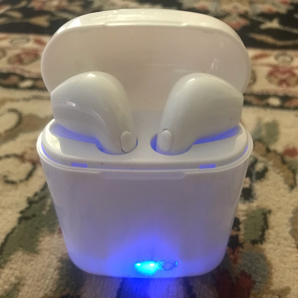 Bluetooth headphones 🎧